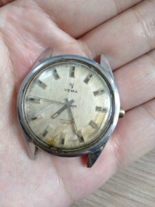 法国野马手表 yema机械表品相看图,就一块表头,不连表把3