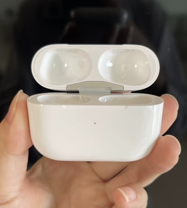 苹果airpods pro充电仓 国行原装正品 型号a219