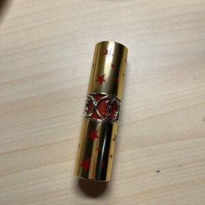 ysl星星限定圆管92剩四分之三,保正