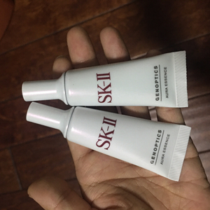 000人付款淘宝skii旅行套小灯泡 小样护肤品套装