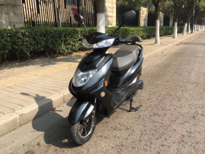 00suyunfengmai淘宝适用金雷豹电动车外壳电瓶车塑料件配件车壳灯具