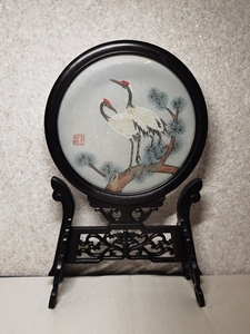 东台发绣苏绣小屏风摆件礼品,适合结婚乔迁等送礼.全新闲置,包