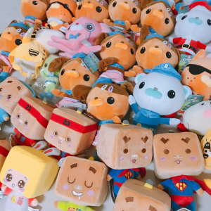 大玩家公仔澳捷尔万达宝贝王娃娃毛绒玩具海底小纵队粉红豹海贼王