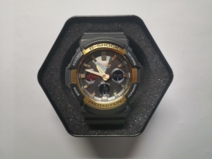 卡西欧 gaw-100g 黑金 带电波太阳能 稀有款