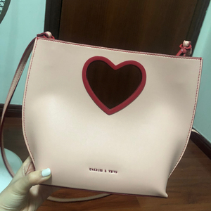 小ck爱心包charleskeith