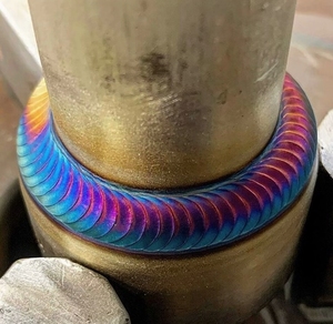 承接焊接加工,可手工焊,二保焊,氩弧焊,埋弧焊,焊缝成型漂亮