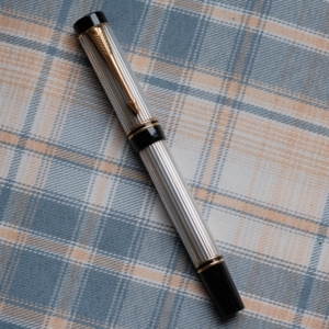 派克纯银世纪小豆腐 菊顶 箭标 m尖