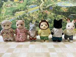 森林家族 森贝儿家族 公仔人偶玩具 狮子 猴