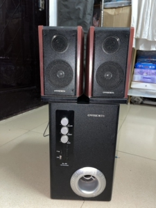 雅兰仕 al-a8,2.1低音炮,外观99新,功能正常,低音