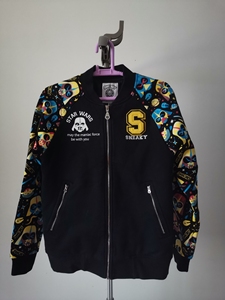 sneaky 潮牌个性春秋外套,双层,比较厚实,质量非常好