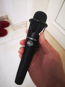 blue e300高端电容话筒,盒子带防伪码,防伪码已查询过