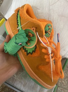 耐克sb dunk low三只小熊.39码.买来展示的.全新