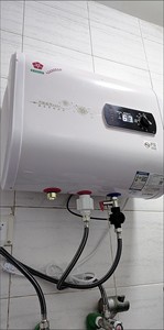 樱花电热水器家用电器卫生间洗澡