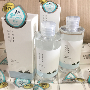 韩国1025独岛水乳套装全新一套,猫店停止营业,可以买一套