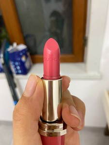 娇兰口红璎珞色