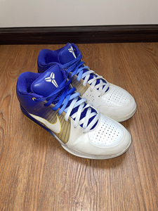 zk4 科比4 kobe4 44码 渐变紫 白紫 (季后赛