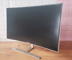 长城e3293曲面32寸2k&nbsp;高清显示器&nbsp;现货30台&nbsp;hdm
