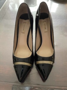 卡洛琳女鞋: 卡洛琳经典简约时尚高跟鞋 鞋码:38(正码)