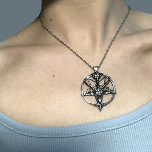 银色山羊头,倒五芒星吊坠朋克摇滚项链