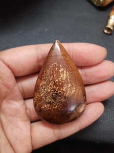 麻梨疙瘩水滴金线老红料,麻利手把件挂件,脖挂,专做麻梨批发