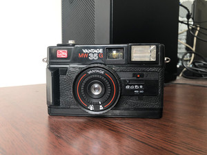 胶卷照相机,老相机,vantage mw35g日本老相机,后