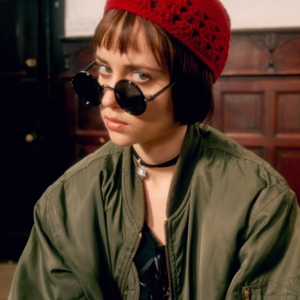 这个杀手不太冷 同款cosplay 马婷达 leo 圣诞红色