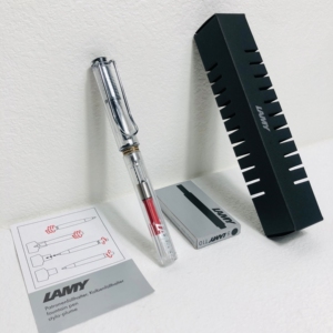 tb115310053淘宝lamy凌美透明自信狩猎者礼盒装50周年2人付款89.