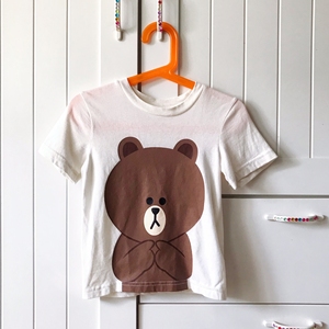 婴儿衣服布朗熊