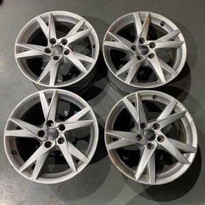 奥迪a4l 17寸原厂正品拆车轮毂一套 17寸5×112 7