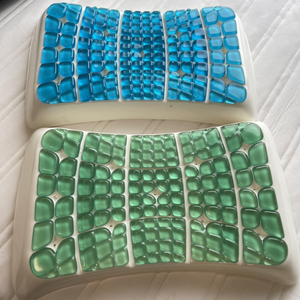 慕思凝胶枕宝石系列,比普通凝胶造价高几倍