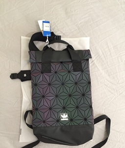 ad  阿迪达斯  三叶草 3d菱形双肩包 运动男女书包
