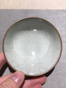 燕泥堂汪剑养心杯 汝窑开片已养白茶金线口径9高5,九五至尊系