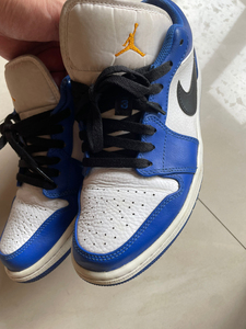 ajlow小闪电 蓝白 尺码42.5 图片上有破损 保真 不