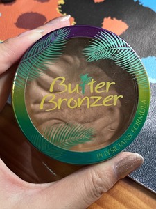 黄油修容butter bronzer