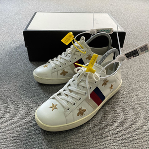 gucci 古驰 刺绣小蜜蜂星星小白鞋 36码 成色9新左
