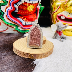 阿赞仲2511年坤平