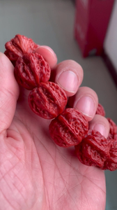 小核桃手串京八棱 龙脊背 文玩手串,颗颗精选,盘玩通红,底色