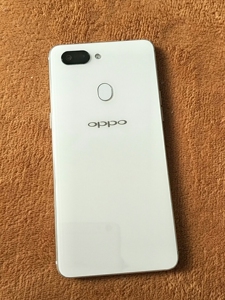 oppor15雪莹白