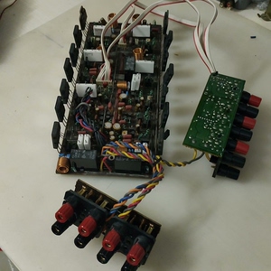 雅马哈ax1拆机功放板,配件出实物见图片,售出不退换.