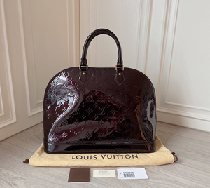 lv alma漆皮车厘子大号贝壳包