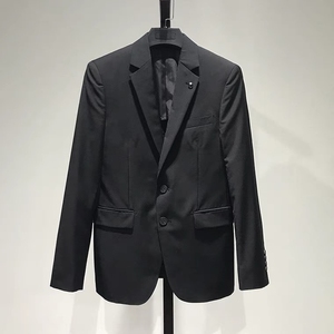 百家好旗下mr classic高端男款两粒扣西服黑色和藏蓝色