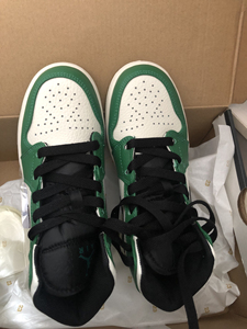 aj mid aj1白绿脚趾 凯尔特人 秋季女鞋情侣同款dm