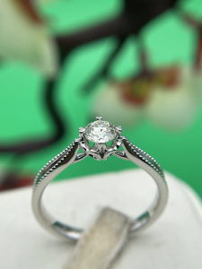 六福珠宝 30分钻戒 爱很美系列 ij vvs 高净度