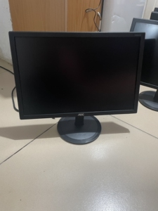 aoc 19寸液晶显示器,195lm00008正常使用,成色