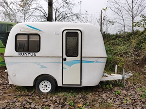 小水滴拖挂房车