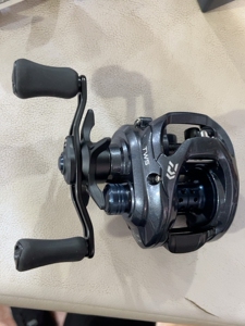 达瓦蜘蛛水滴轮正品