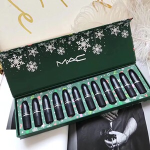 mac口红雪花麋鹿套盒唇膏滋润哑光持久保湿12件