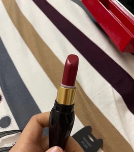 christian louboutin萝卜丁|口红界的爱马仕