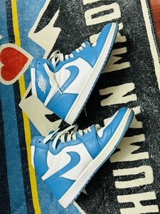 nike 耐克aj 北卡蓝 42码 上脚10次左右 品相自观