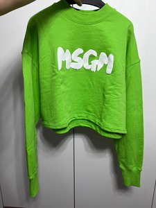 #时尚潮流穿搭 MSGM短款卫衣荧光绿色，全新没穿过，买回来